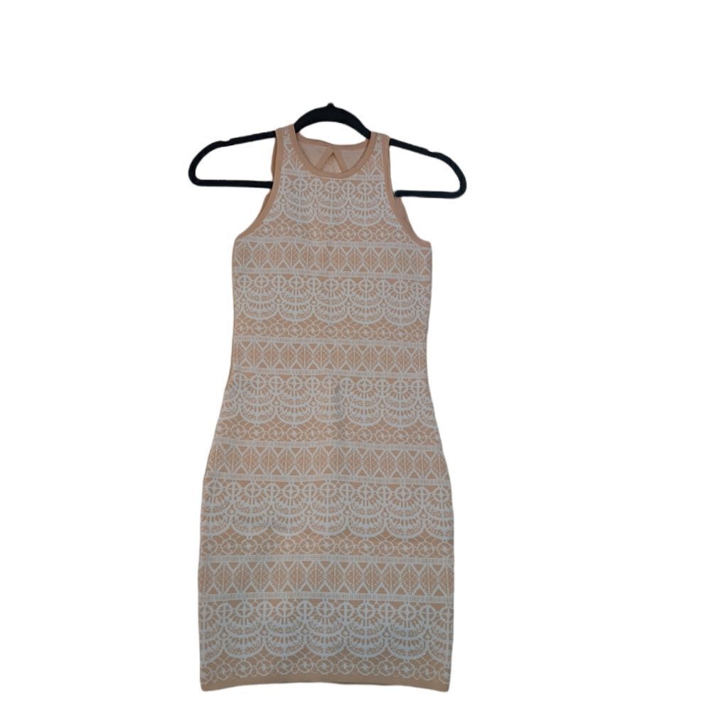 Ali & Jay Dress Small Bodycon Peach with Cream Aplique